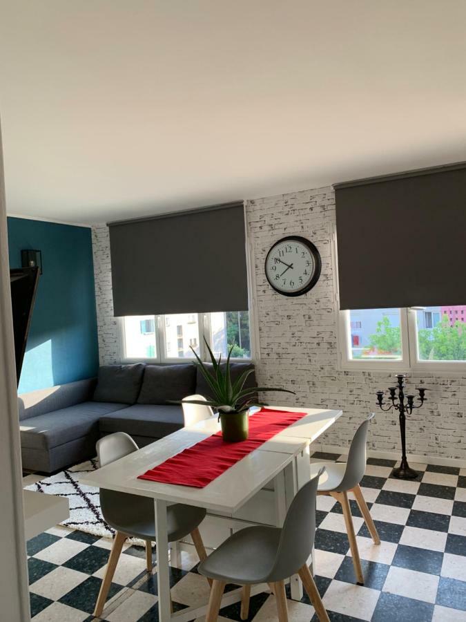 Logement Cosy Et Moderne Apartment อาวีญง ภายนอก รูปภาพ